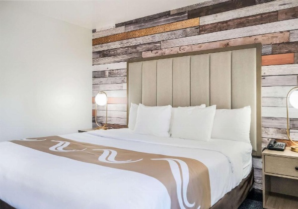 Quality Inn South Lake Tahoe image 18